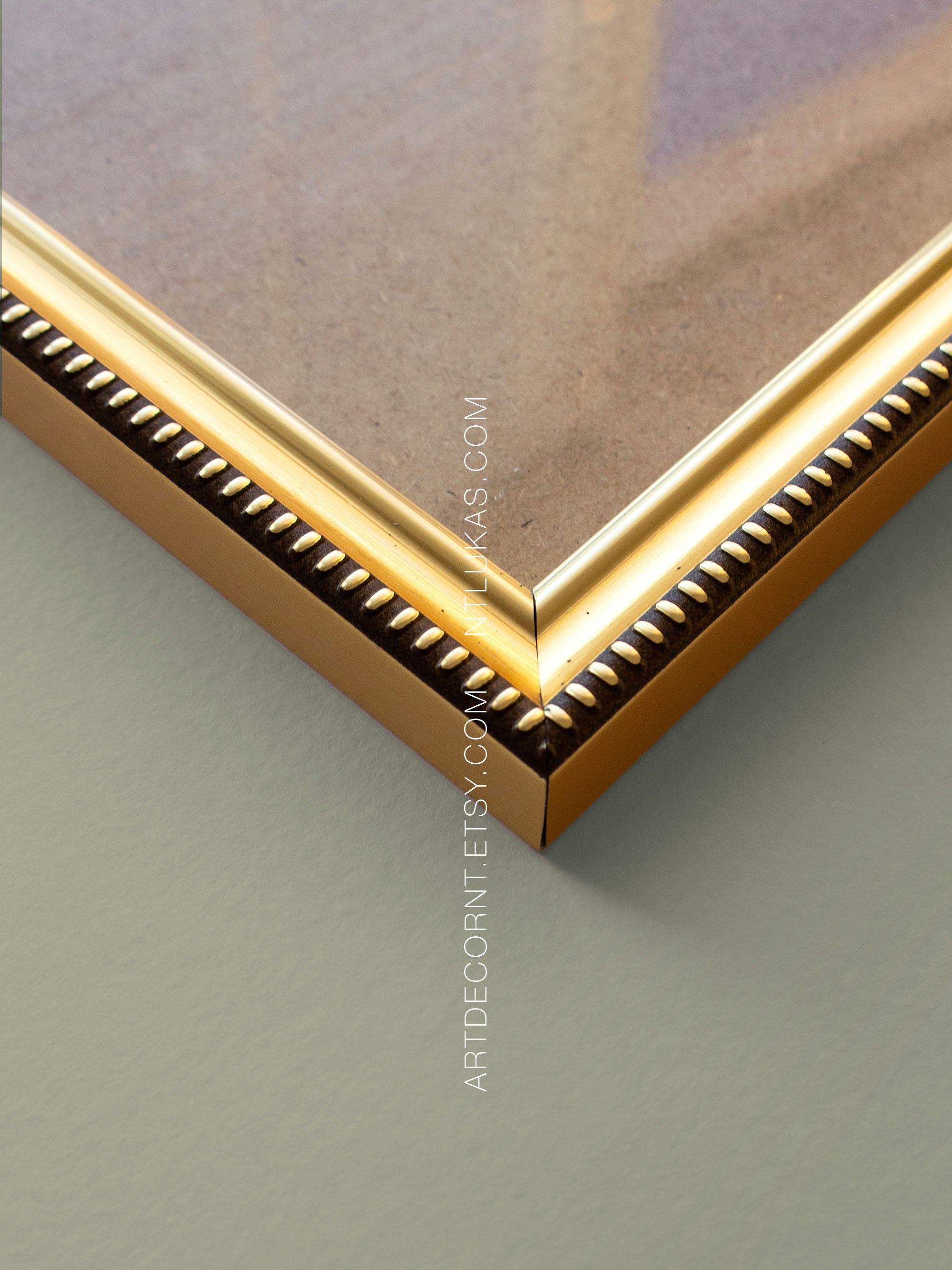 Small 4x4 Art Frame: Miniature Painting Display